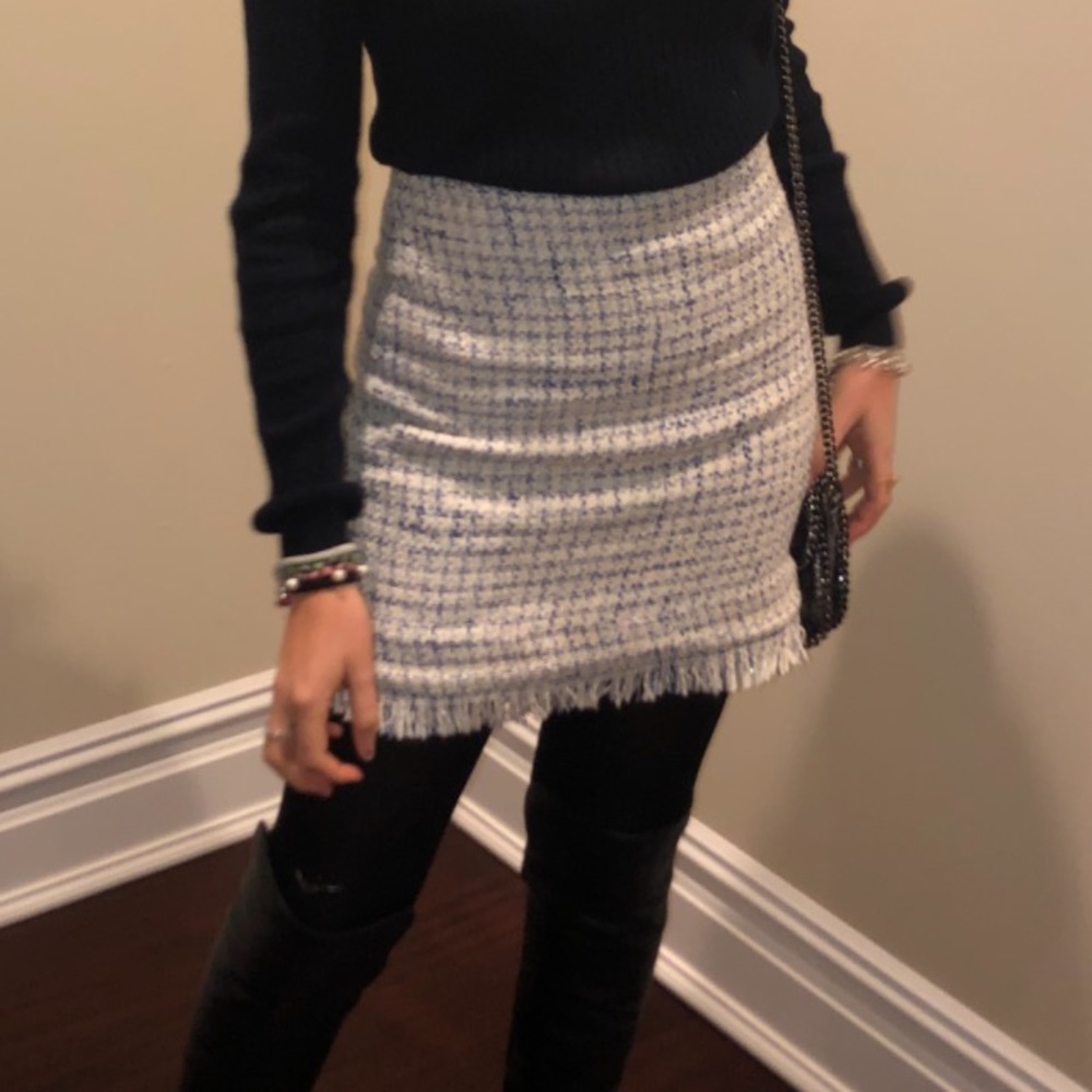 Tweed skirt